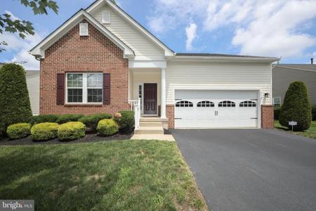 25 APPLEGATE DRIVE