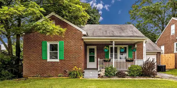629 LITTLESTOWN PIKE