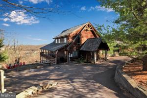 71 TELEMARK COURT