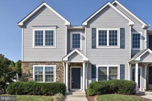 227 LAKE FRONT DRIVE