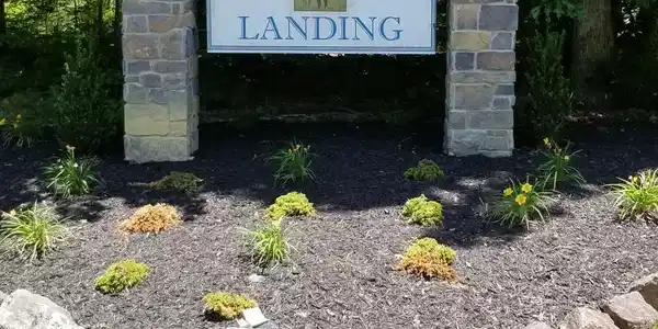 EQUESTRIAN LANDING TRAIL