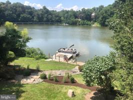 6527 NIGHTINGALE COURT