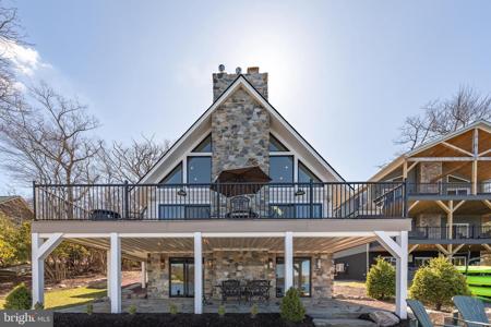 138 S LAKE DRIVE