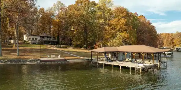2841 BLOUNT DRIVE