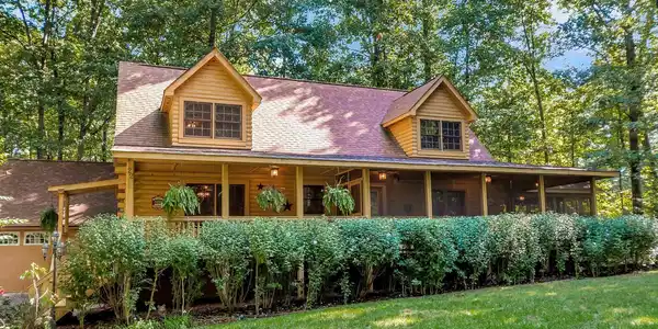 22 WENDY CIRCLE
