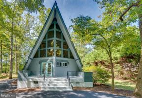 217 FAIRFAX LANE