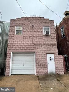 302 ESSEX STREET