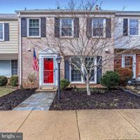 5428 BROMYARD COURT