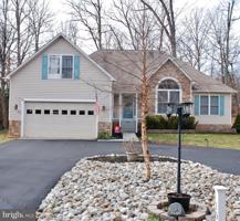 109 PATRICK HENRY COURT