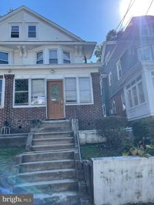 24 LACLEDE AVENUE
