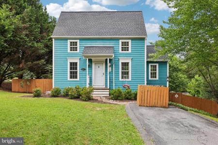 6650 LAKE FRONT COURT