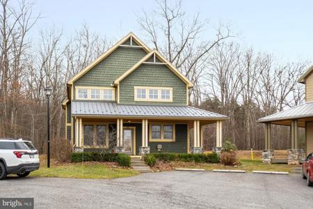 22 TRAILSIDE WAY
