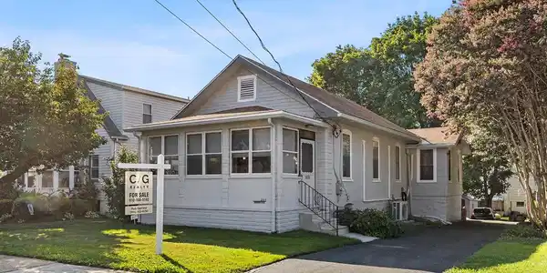 217 HENDERSON AVENUE