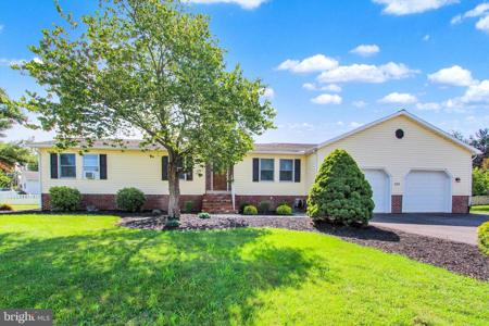 575 LAKE MEADE DRIVE