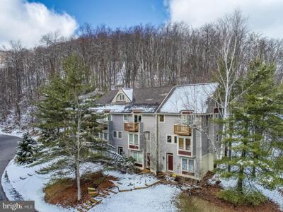 4 LAKEVIEW COURT