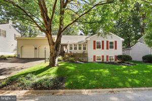 9549 ANGELINA CIRCLE