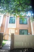 21 DOCENA CT