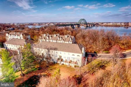 6304 RIVERFRONT DRIVE
