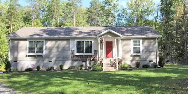 46 OAKLEIGH LANE