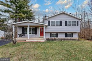 51 CURTIS DRIVE