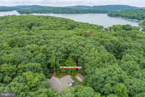 50 WOODED RIDGE ROAD