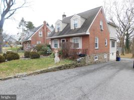 236 W RIDLEY AVENUE