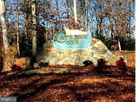40 OAK GROVE DRIVE