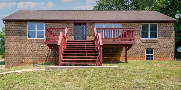 98 ANNA COVES COURT