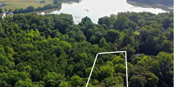 Lot 18 - NORTH ANNA DR