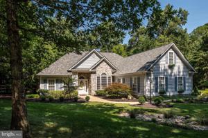 11306 FIELD CIRCLE
