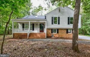 12708 LAKE WILDERNESS LANE