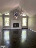 2612 LAKEVIEW PARKWAY