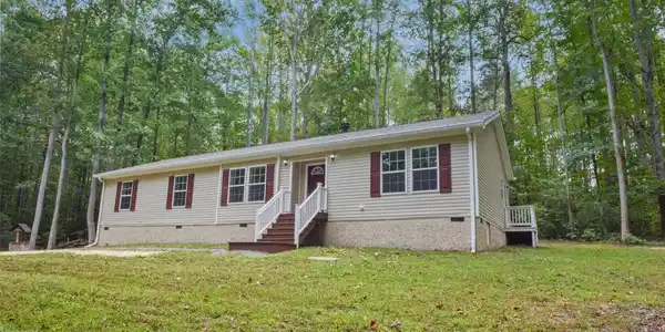 92 EAGLES COVE ROAD