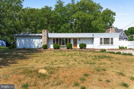 84 ALDEN AVENUE