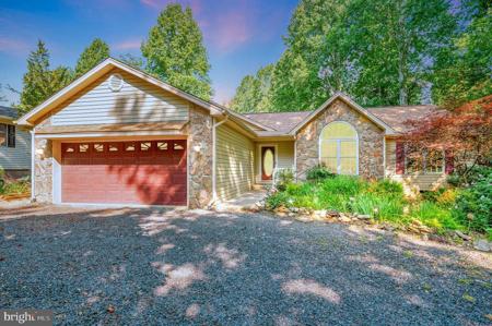 624 HARRISON CIRCLE