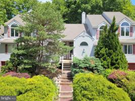 79 Laurelwood Dr LAURELWOOD DRIVE