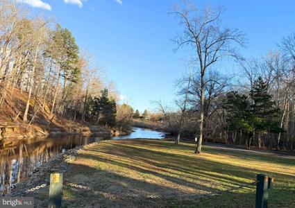 LOT 1244 N LAKESHORE DR