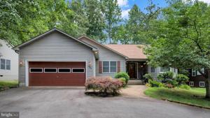 523 MONTICELLO CIRCLE