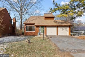 6594 NYASA BEND