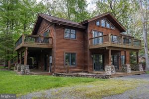 625 WHITE OAK DRIVE