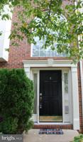 1035 LONGVIEW LANE
