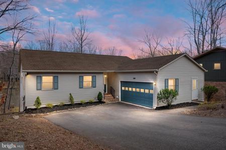 1216 EASTOVER PARKWAY