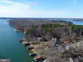 3347 FISHERMAN WAY
