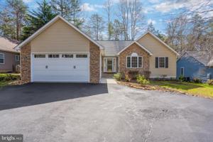 1529 LAKEVIEW PARKWAY