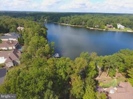 11107 VANDERBILT COVE