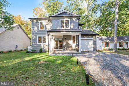105 CHESTERFIELD COURT