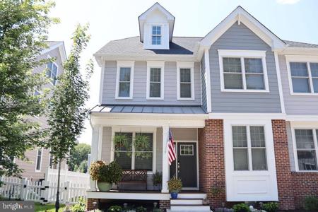 823 HARRISON