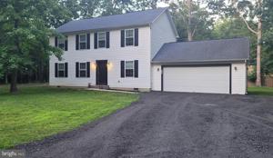 609 SANTA FE TRAIL