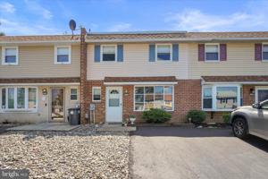 1052 DEER RUN