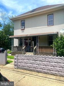7 WALNUT STREET